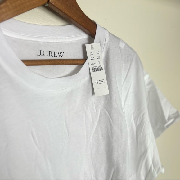 J.Crew Women’s Feather jersey cropped T-shirt - Picture 2 of 4
